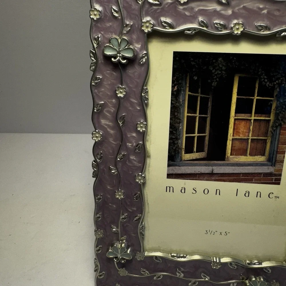 Mason Lane 3 1/2 by 5 Cute Butterfly Frame